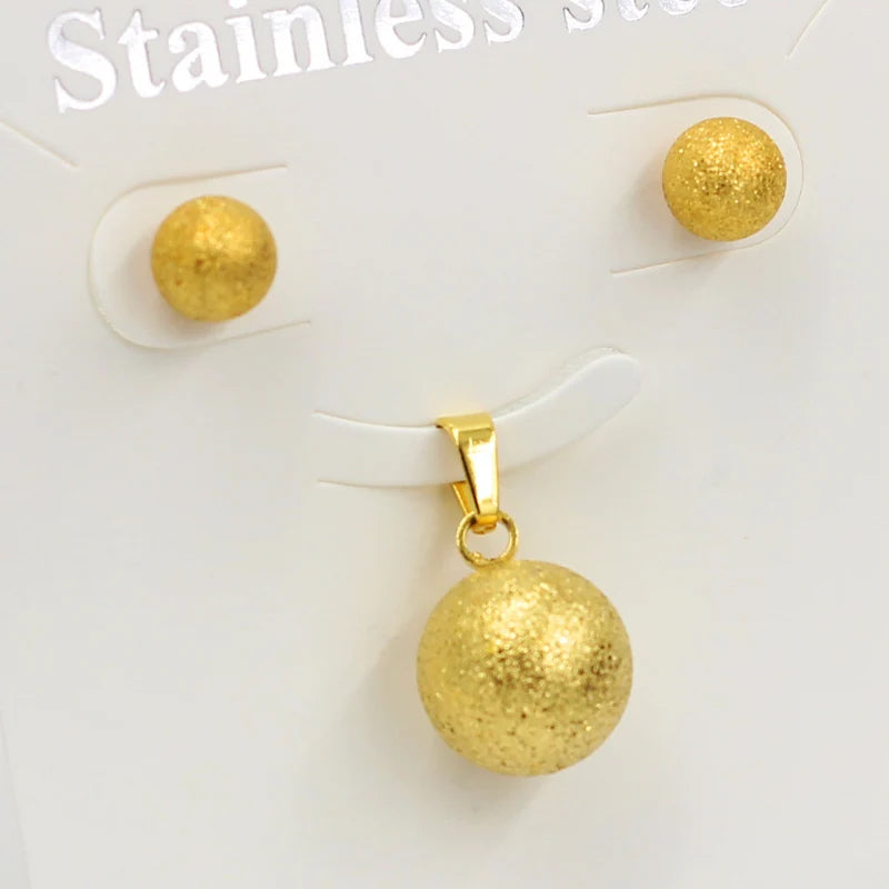 Classy Stainless Steel - ensemble collier et boucles d'oreilles en acier inoxydable