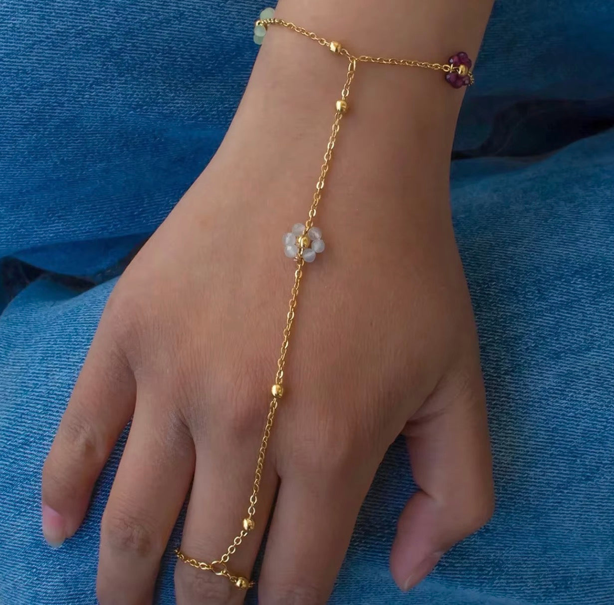 More Flowers - Hand Chain Bracelet / chaîne de main en acier inoxydable