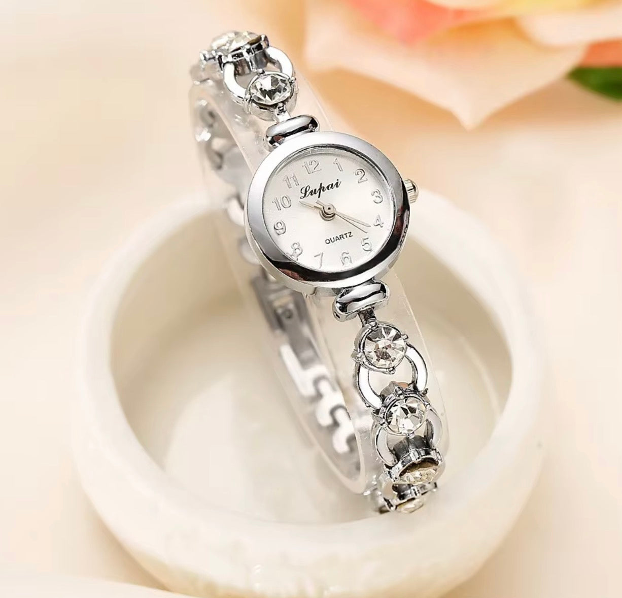 So Classy - Watches / Montres en acier inoxydable