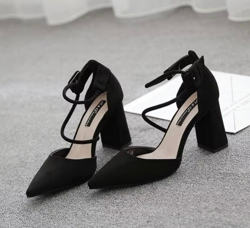 Sexy Nightclub - Women's Shoes Sandals High-heeled Pointed Stiletto / talons pour femmes